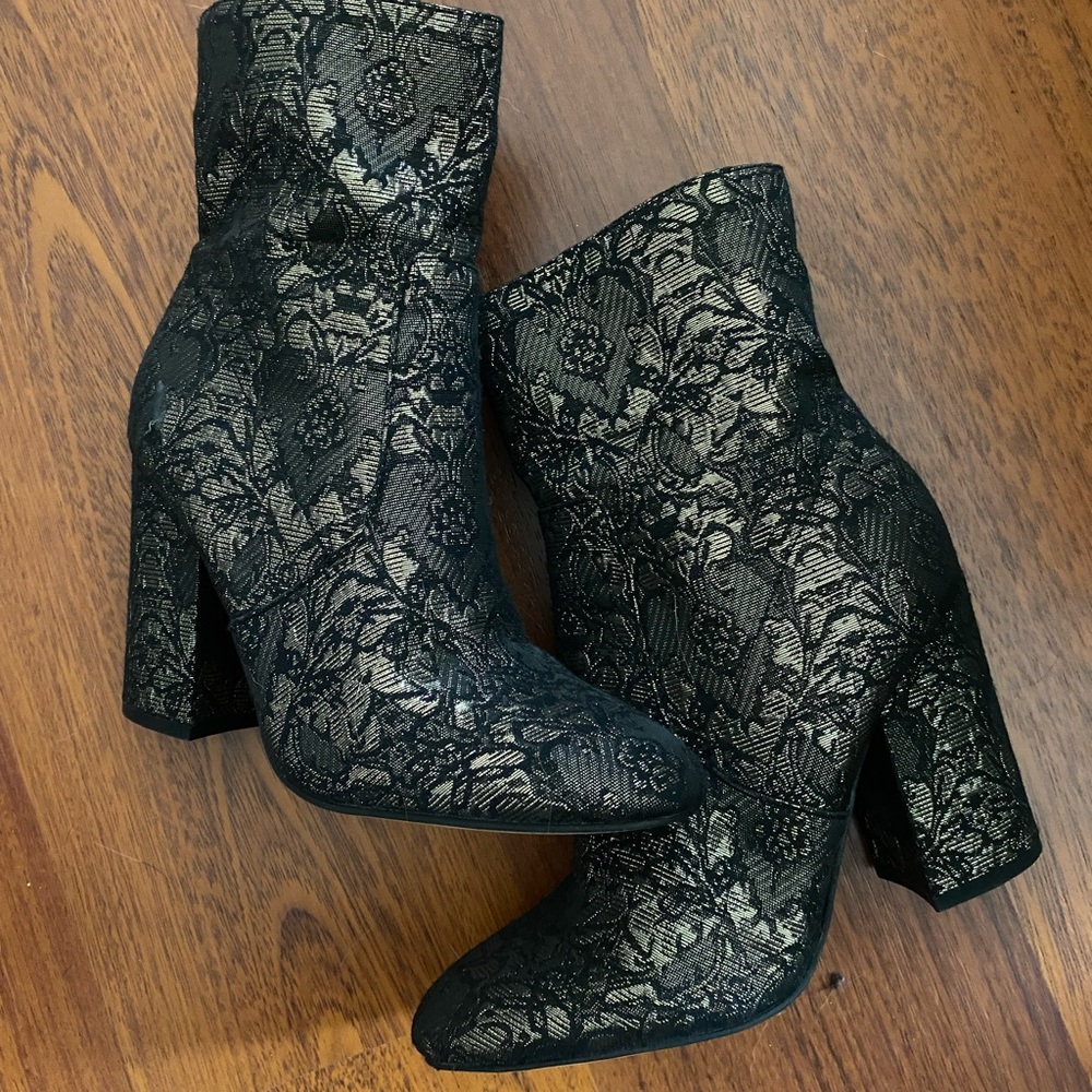 Marc fisher booties